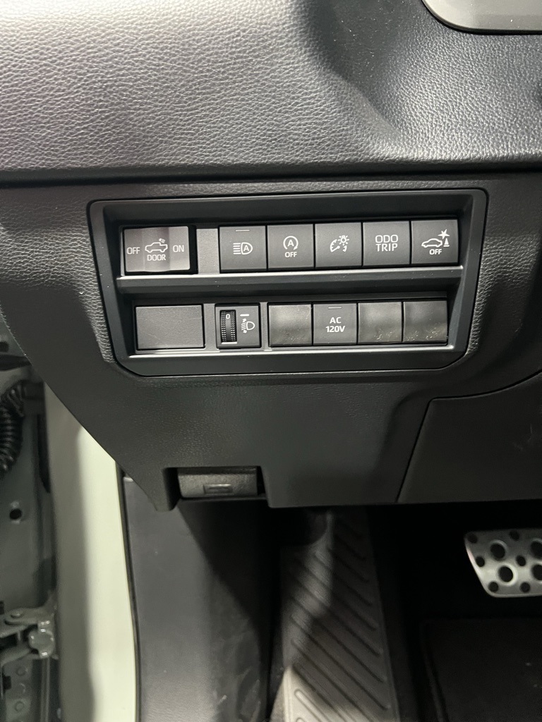 Thumbnail: 2026 Toyota Tundra - 30