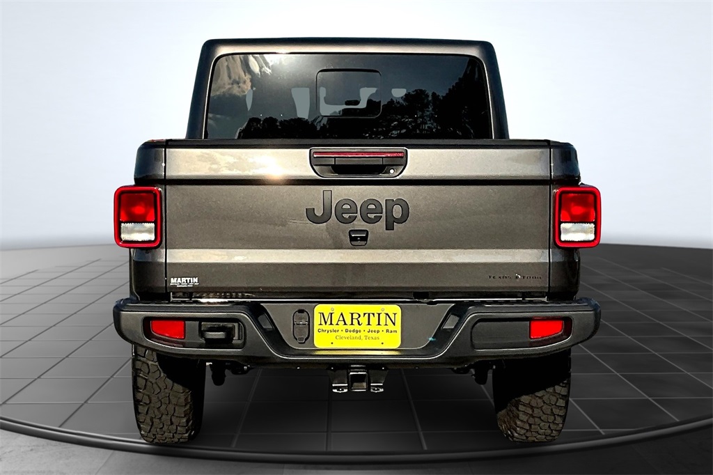 2025 Jeep Gladiator Sport - 3