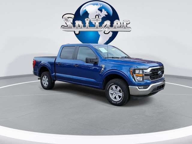 View vehicle photo 2