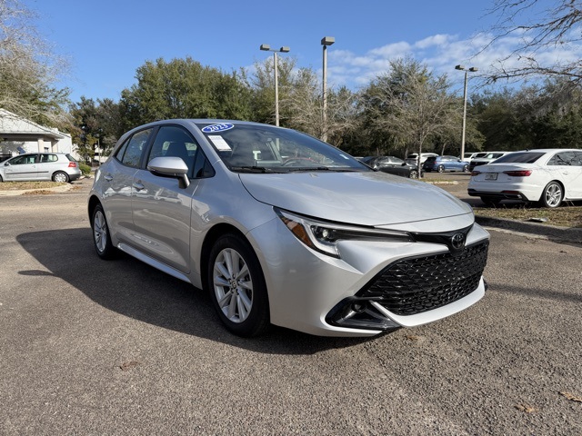 2023 Toyota Corolla Hatchback SE FWD