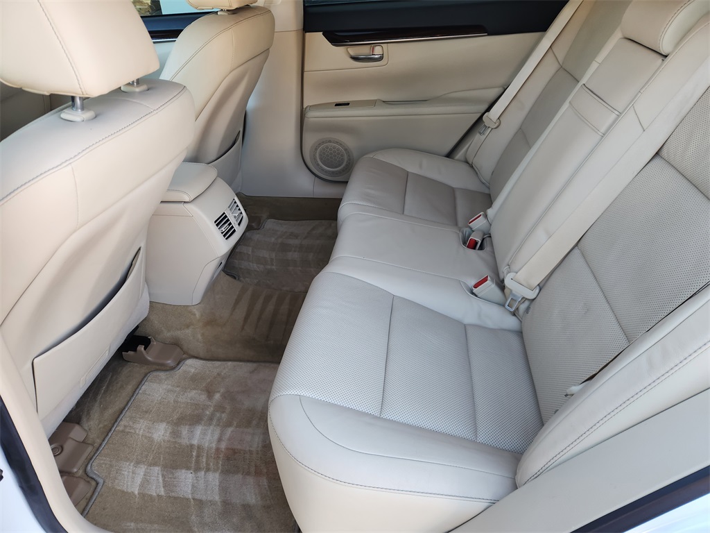 2014 Lexus ES 350  at Monument Chevrolet