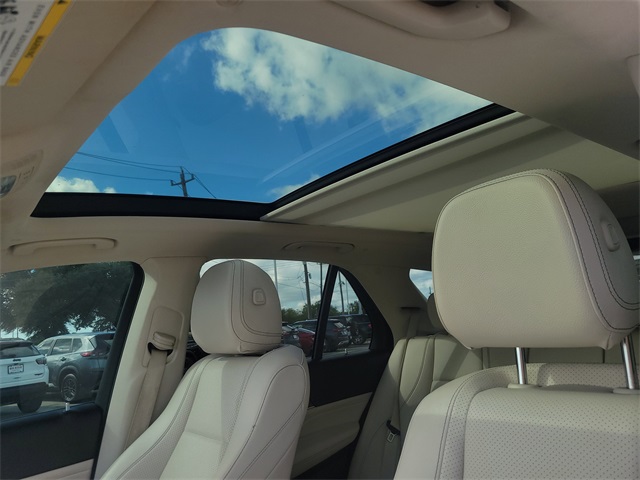 2022 Mercedes-Benz GLE GLE 450  at DeMontrond Auto Country