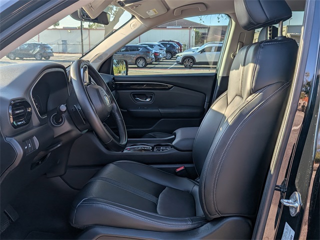 2023 Honda Pilot EX-L - 11