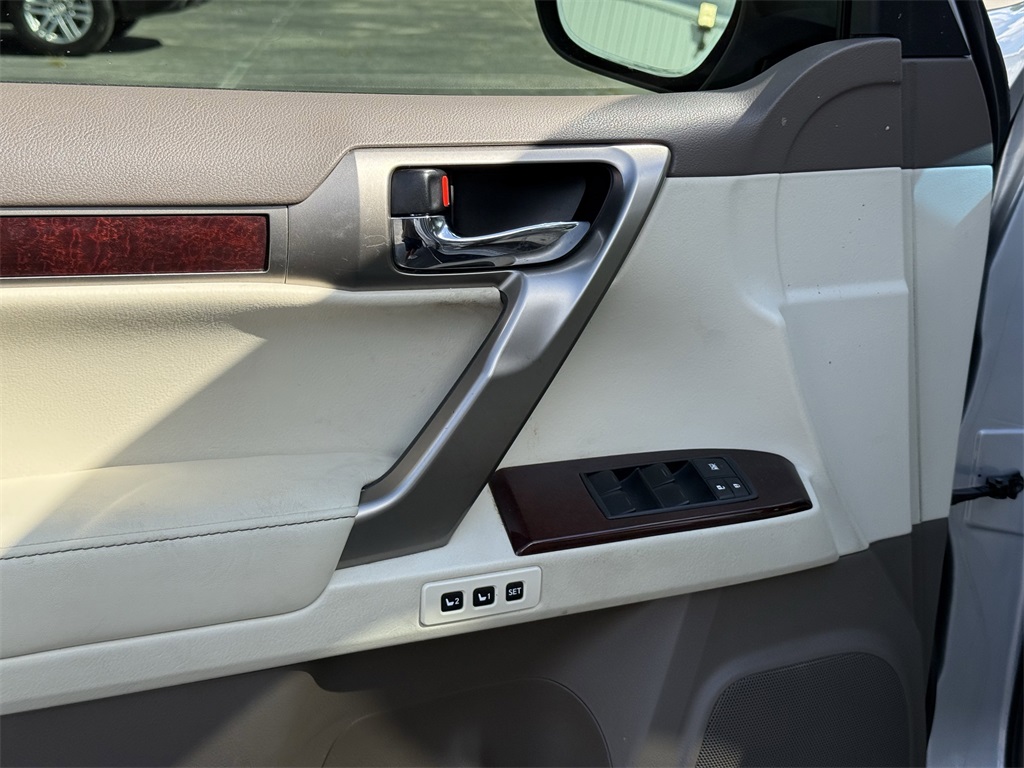 2014 Lexus GX 460 Silver at Emmons Autoplex