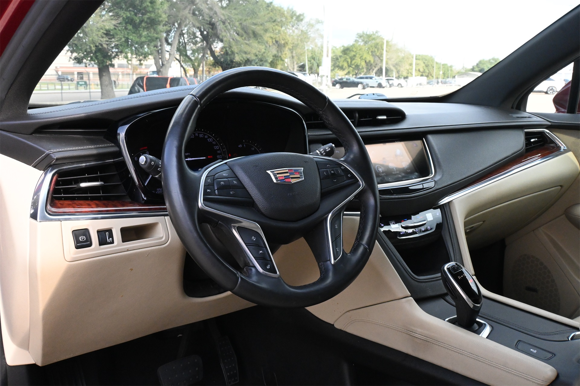 2017 Cadillac XT5 Luxury Red at Bayshore Chrysler Jeep Dodge Ram