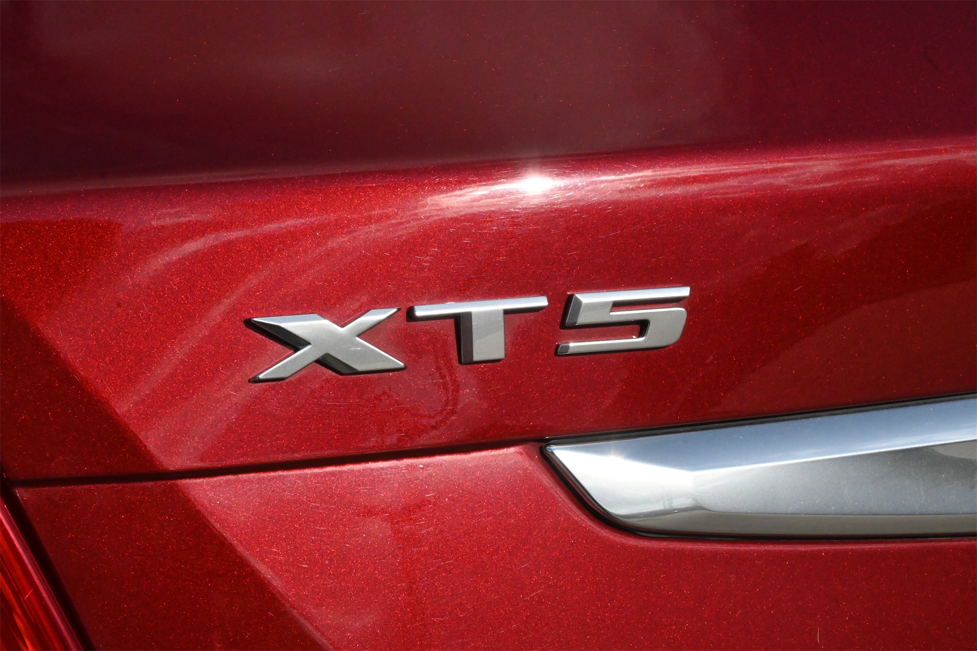 2017 Cadillac XT5 Luxury Red at Bayshore Chrysler Jeep Dodge Ram