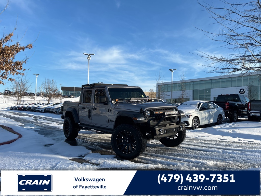 2020 Jeep Gladiator Sport Crew Cab 4WD