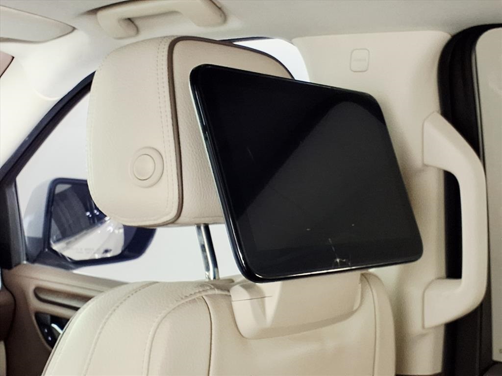 2021 GMC Yukon Denali White at Tom Peacock Cadillac