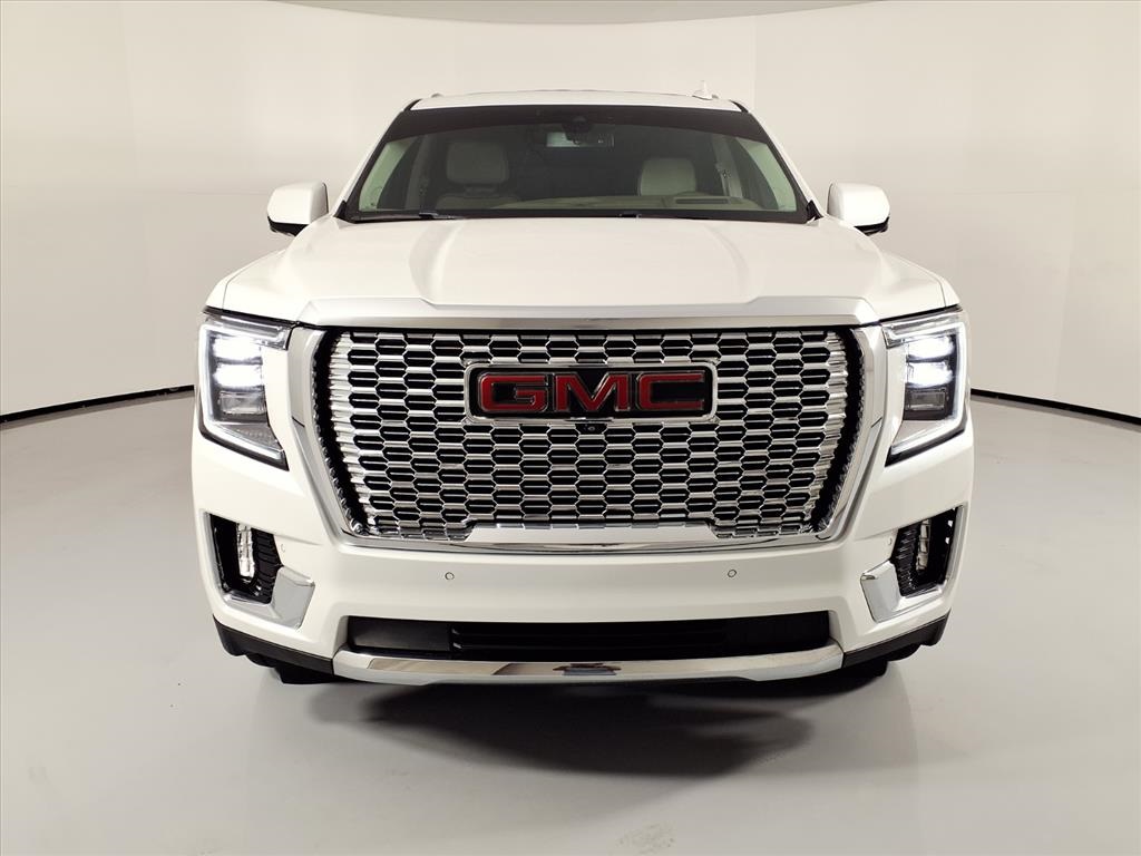2021 GMC Yukon Denali White at Tom Peacock Cadillac