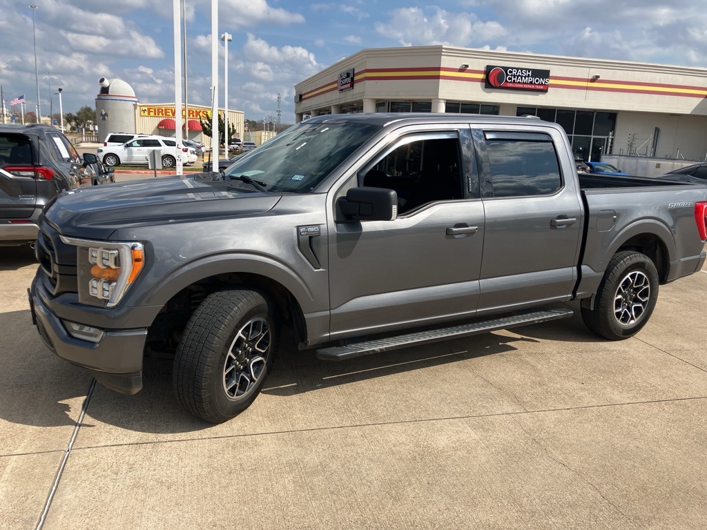 2021 Ford F-150 XLT SuperCrew RWD