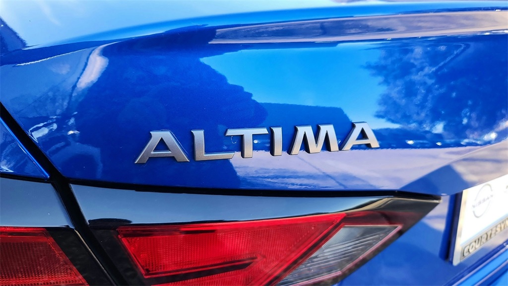 2025 Nissan Altima