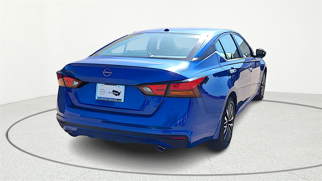 2025 Nissan Altima