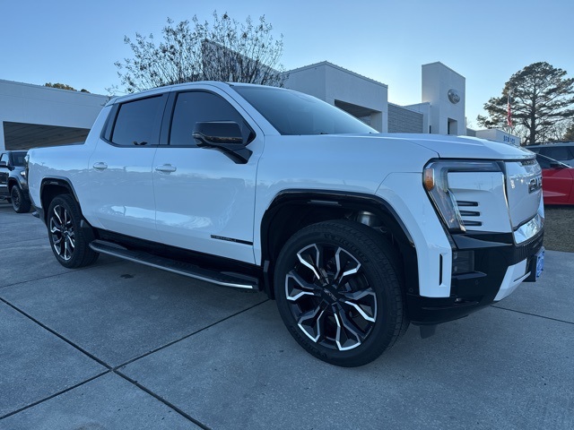 2025 GMC Sierra EV Denali Crew Cab (Max Range) e4WD