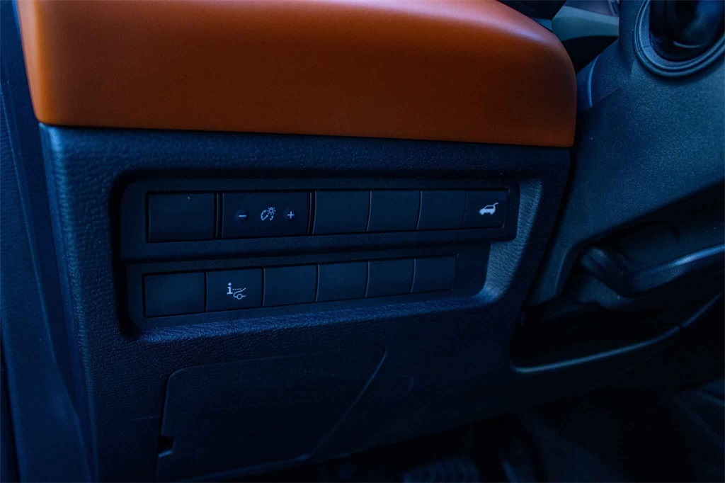 Used Car 2022 Mitsubishi Outlander  Sel For Sale Under $30,000 In San Marcos, Texas