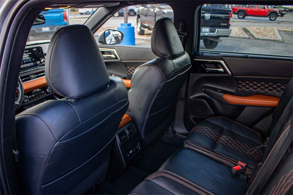 Used Car 2022 Mitsubishi Outlander  Sel For Sale Under $30,000 In San Marcos, Texas