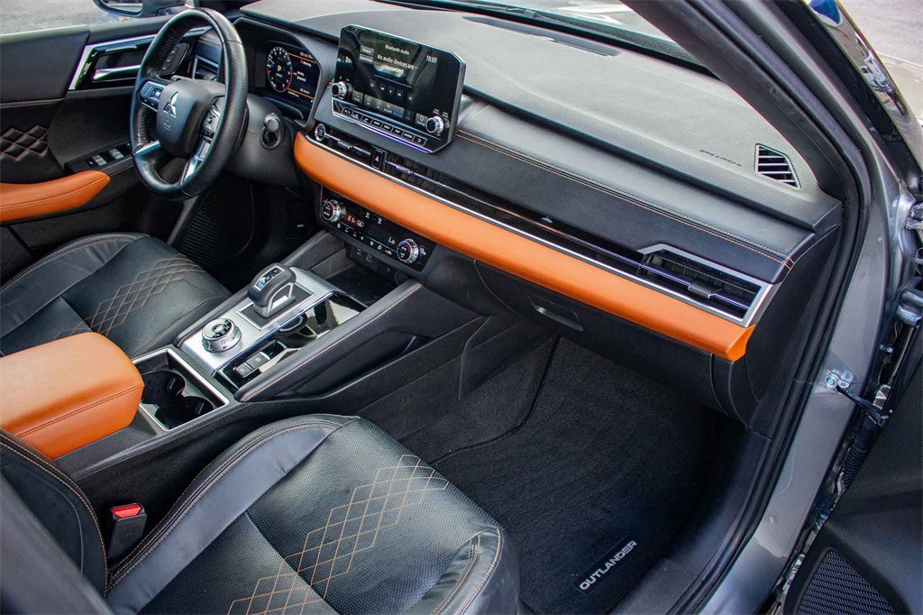 Used Car 2022 Mitsubishi Outlander  Sel For Sale Under $30,000 In San Marcos, Texas