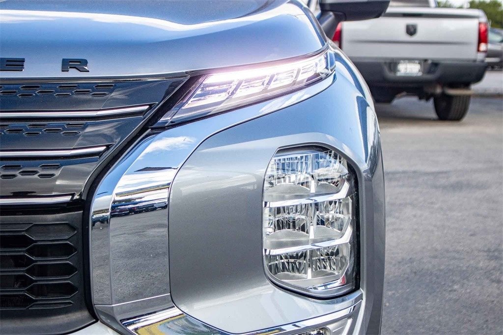 Used Car 2022 Mitsubishi Outlander  Sel For Sale Under $30,000 In San Marcos, Texas