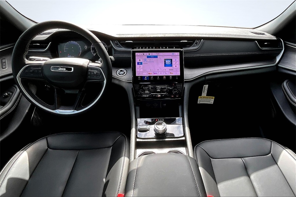 2025 Jeep Grand Cherokee Limited Black at River Oaks CDJR