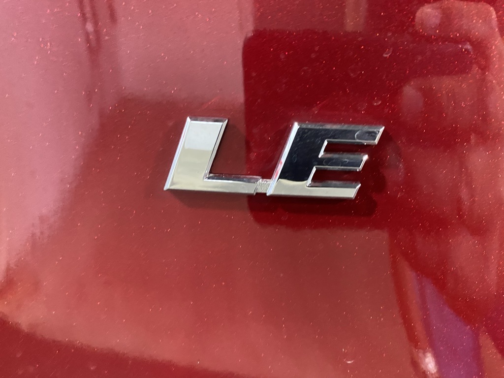 Thumbnail: 2025 Toyota RAV4 - 16