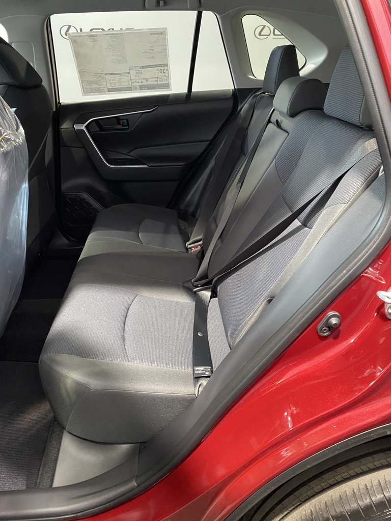 Thumbnail: 2025 Toyota RAV4 - 26