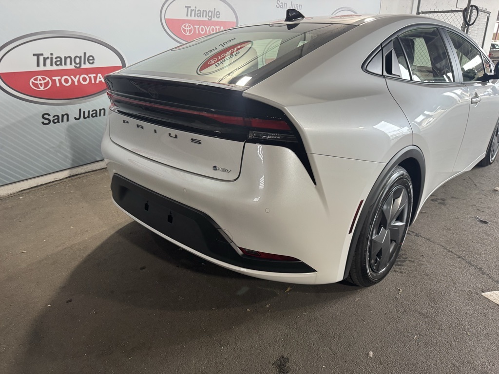 Thumbnail: 2026 Toyota Prius - 17