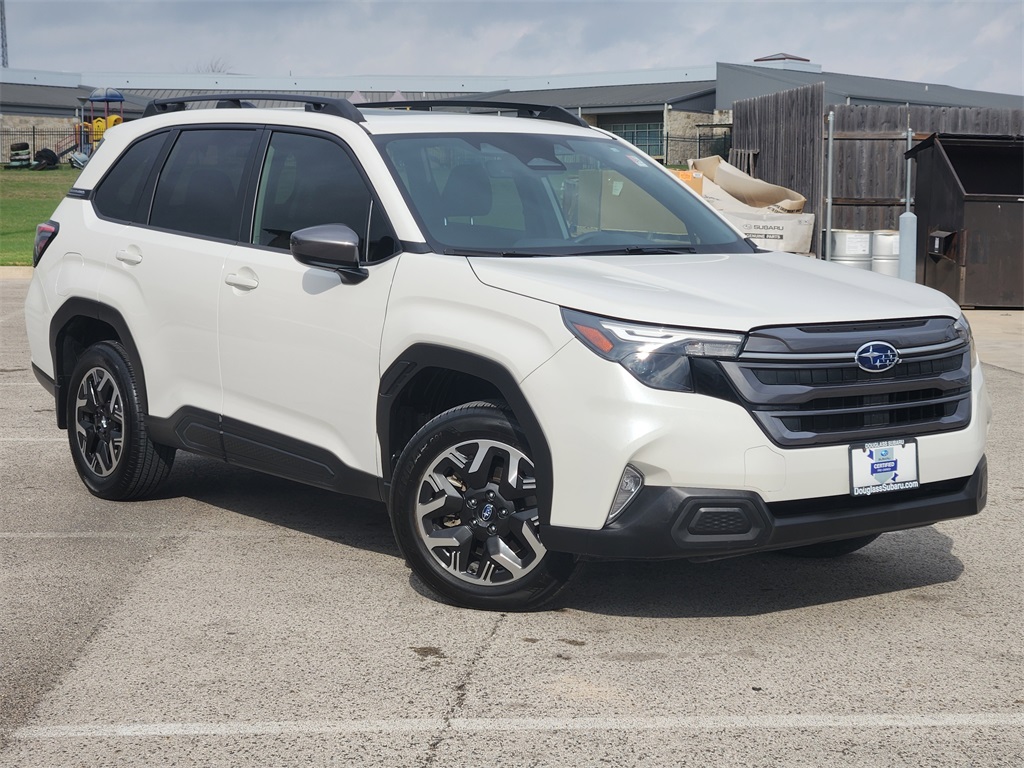 2025 Subaru Forester Premium Crossover AWD