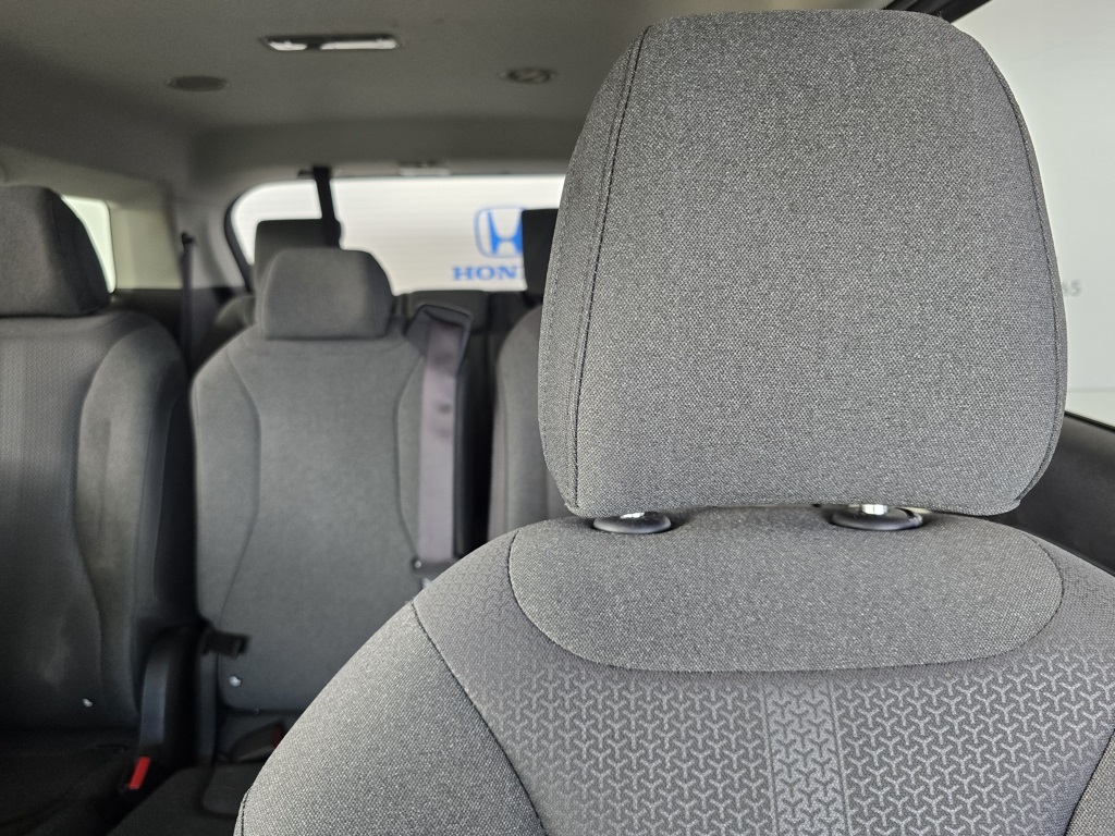 Thumbnail: 2024 Kia Carnival - 20