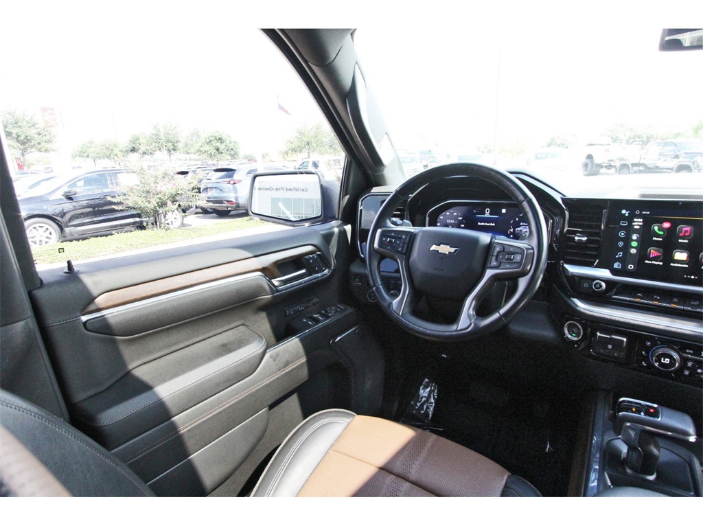 2023 Chevrolet Silverado 1500 High Country - 5
