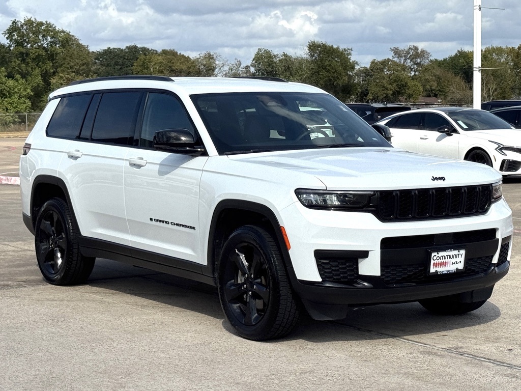 2023 Jeep Grand Cherokee L Altitude - 10