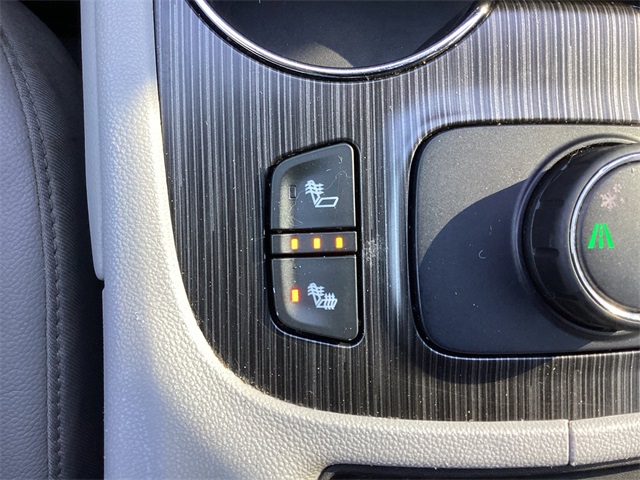 Used Car 2020 Gmc Acadia  Slt For Sale Under $25,000 In San Antonio, Texas