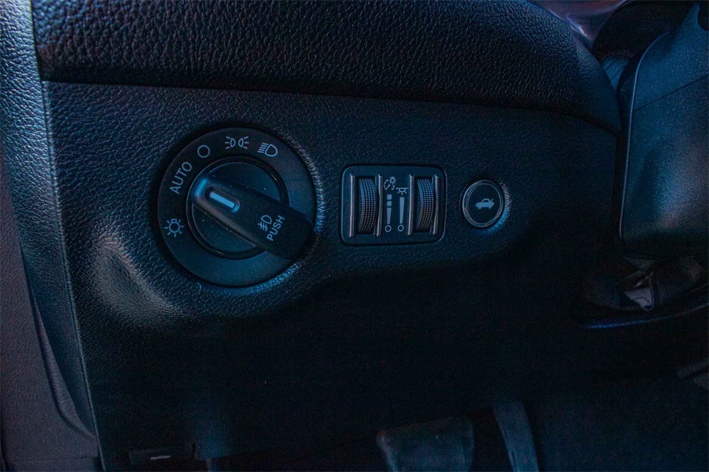 Used Car 2022 Dodge Challenger  Sxt For Sale Under $30,000 In San Marcos, Texas