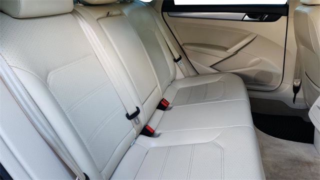 2015 Volkswagen Passat