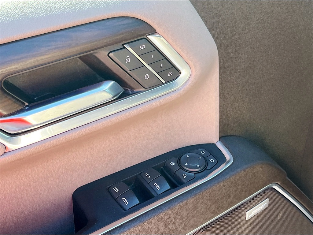 2023 GMC Sierra 1500 SLT White at AutoSavvy Houston Northwest