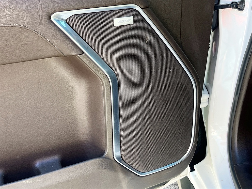 2023 GMC Sierra 1500 SLT White at AutoSavvy Houston Northwest