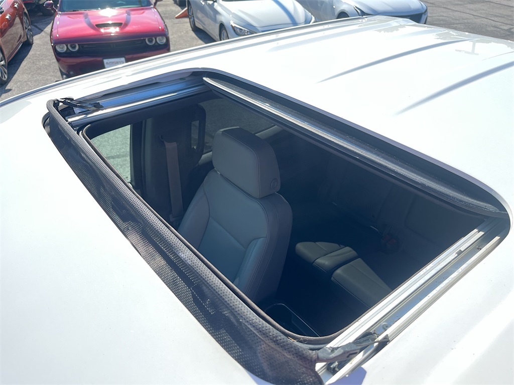 2023 GMC Sierra 1500 SLT White at AutoSavvy Houston Northwest