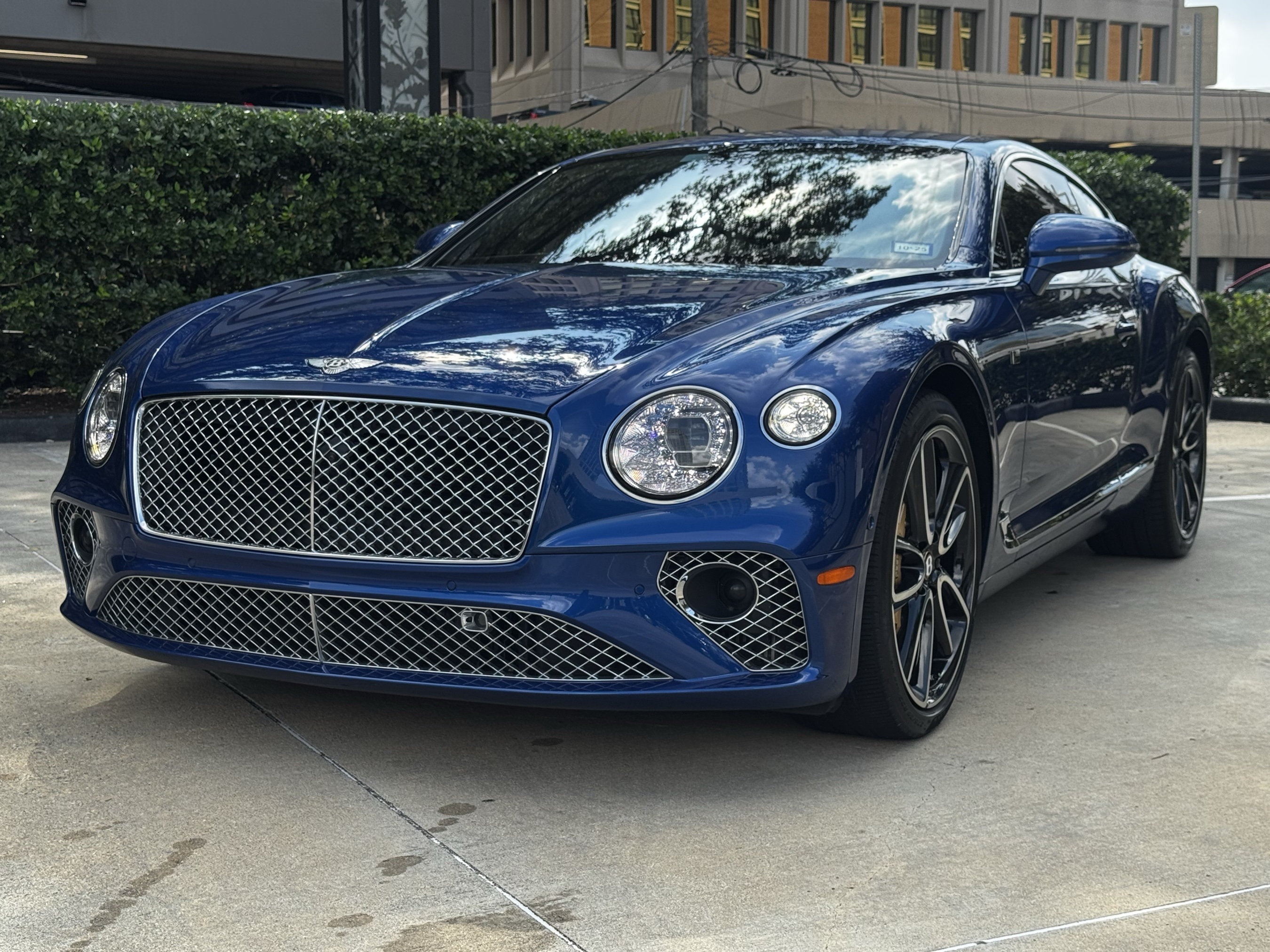 /2020 Bentley Continental-GT