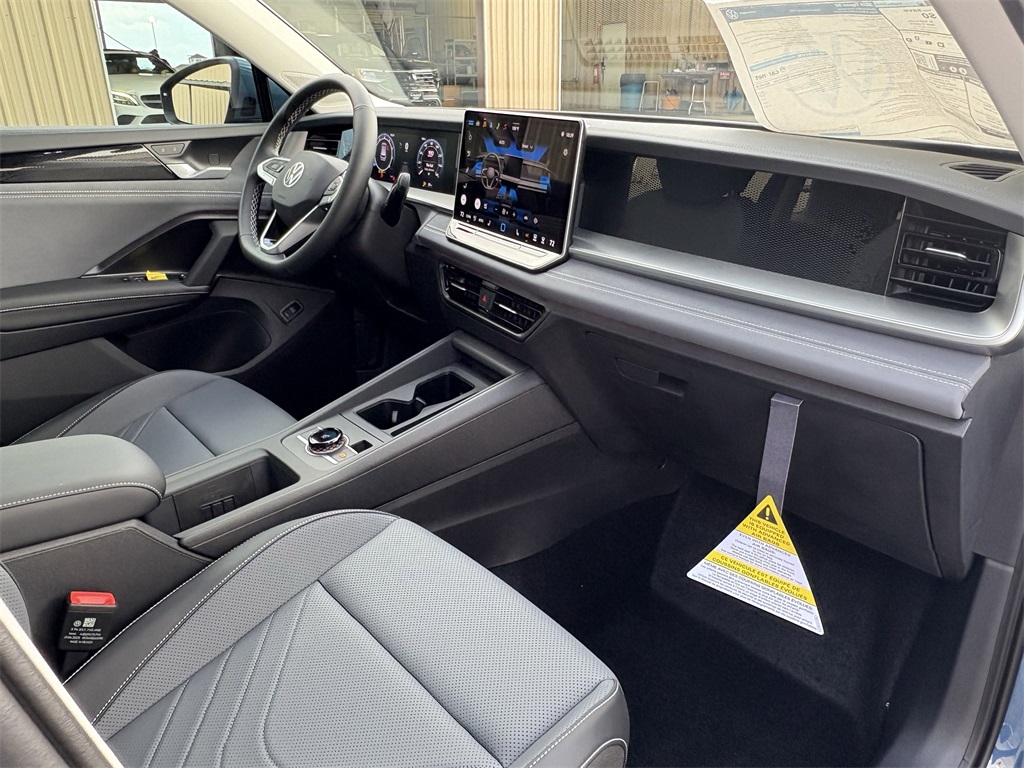 2025 Volkswagen Tiguan 2.0T SE Blue at DeMontrond Auto Country