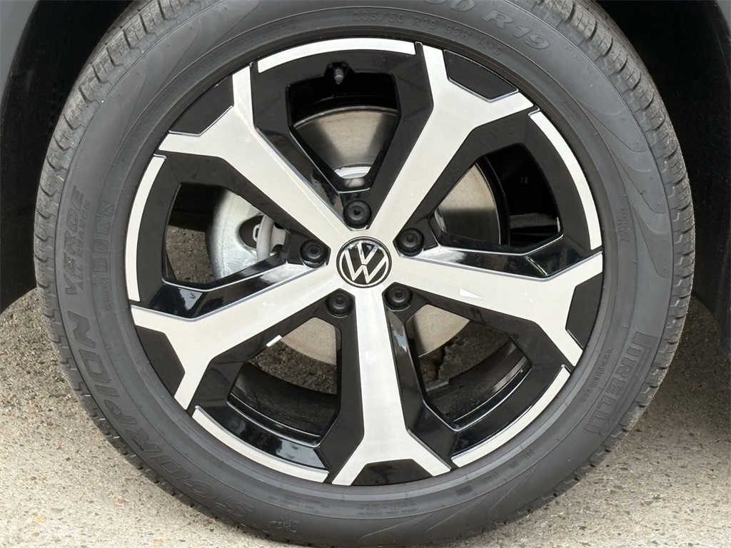 2025 Volkswagen Tiguan 2.0T SE Blue at DeMontrond Auto Country