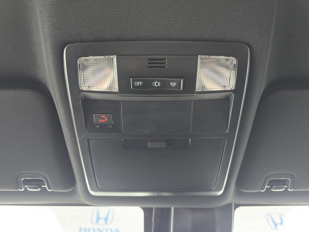 Thumbnail: 2023 Toyota Tacoma - 16