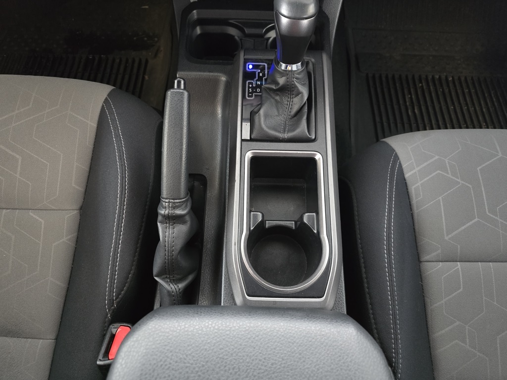 Thumbnail: 2023 Toyota Tacoma - 21