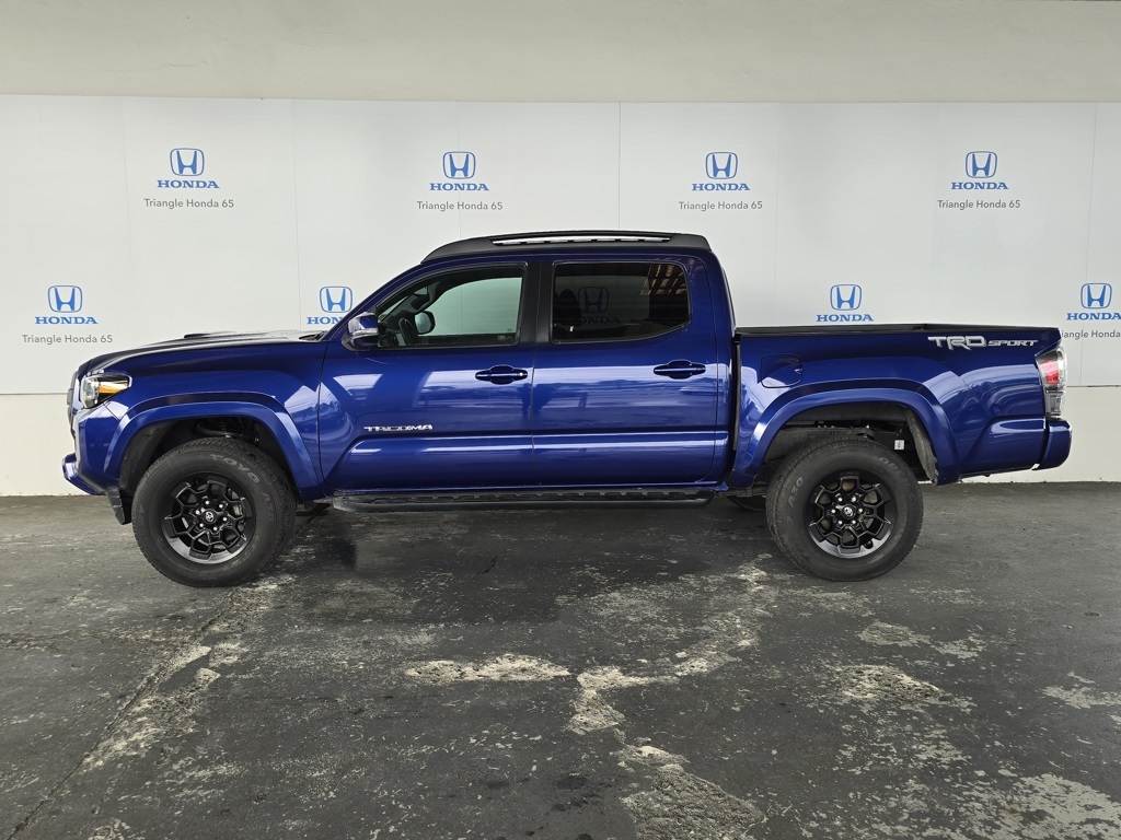 Thumbnail: 2023 Toyota Tacoma - 3