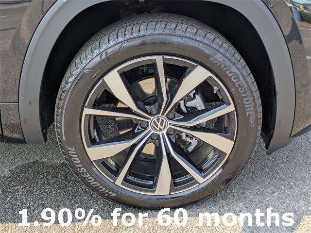 2025 Volkswagen Atlas 2.0T SEL Premium R-Line - 11