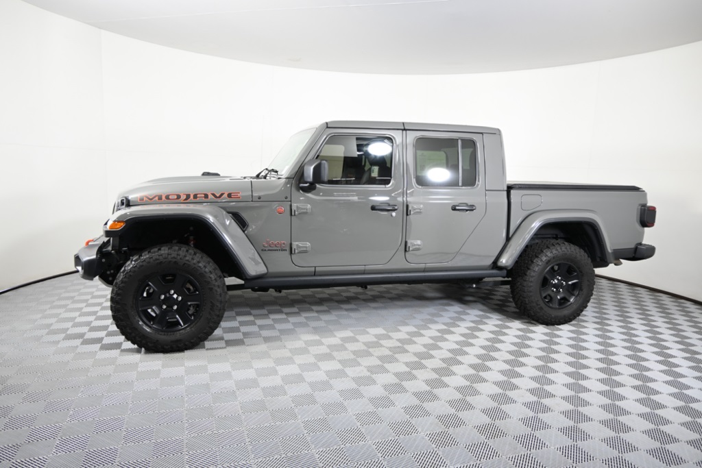 Used 2020 Jeep Gladiator Mojave with VIN 1C6JJTEG4LL205999 for sale in Minnetonka, Minnesota