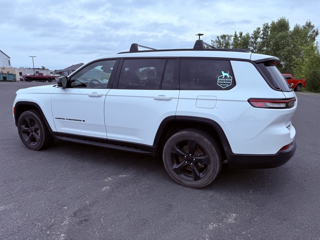 Used 2022 Jeep Grand Cherokee L Altitude with VIN 1C4RJKAG7N8591366 for sale in Zumbrota, Minnesota