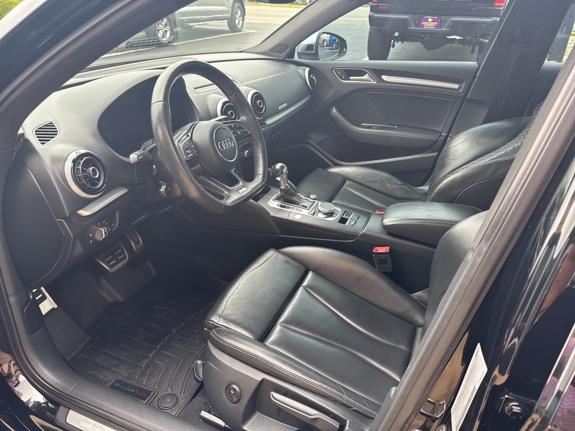 2019 Chevrolet Sonic LT photo 45