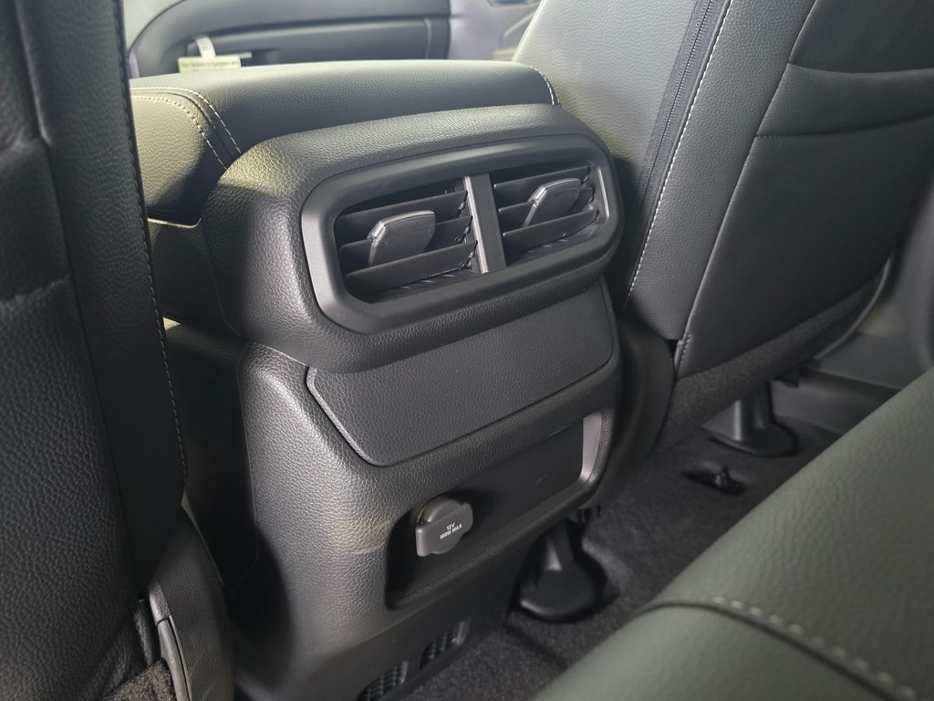 Thumbnail: 2025 Honda Ridgeline - 19