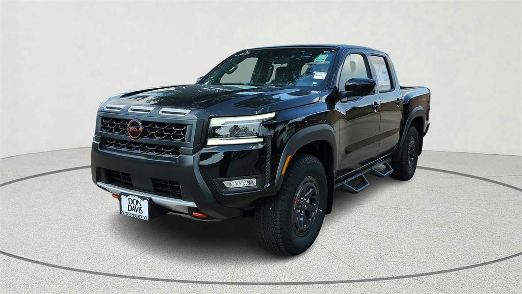 2025 Nissan Frontier