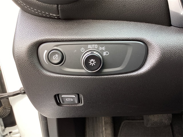 Used Car 2023 Chevrolet Blazer  Lt For Sale Under $25,000 In San Antonio, Texas