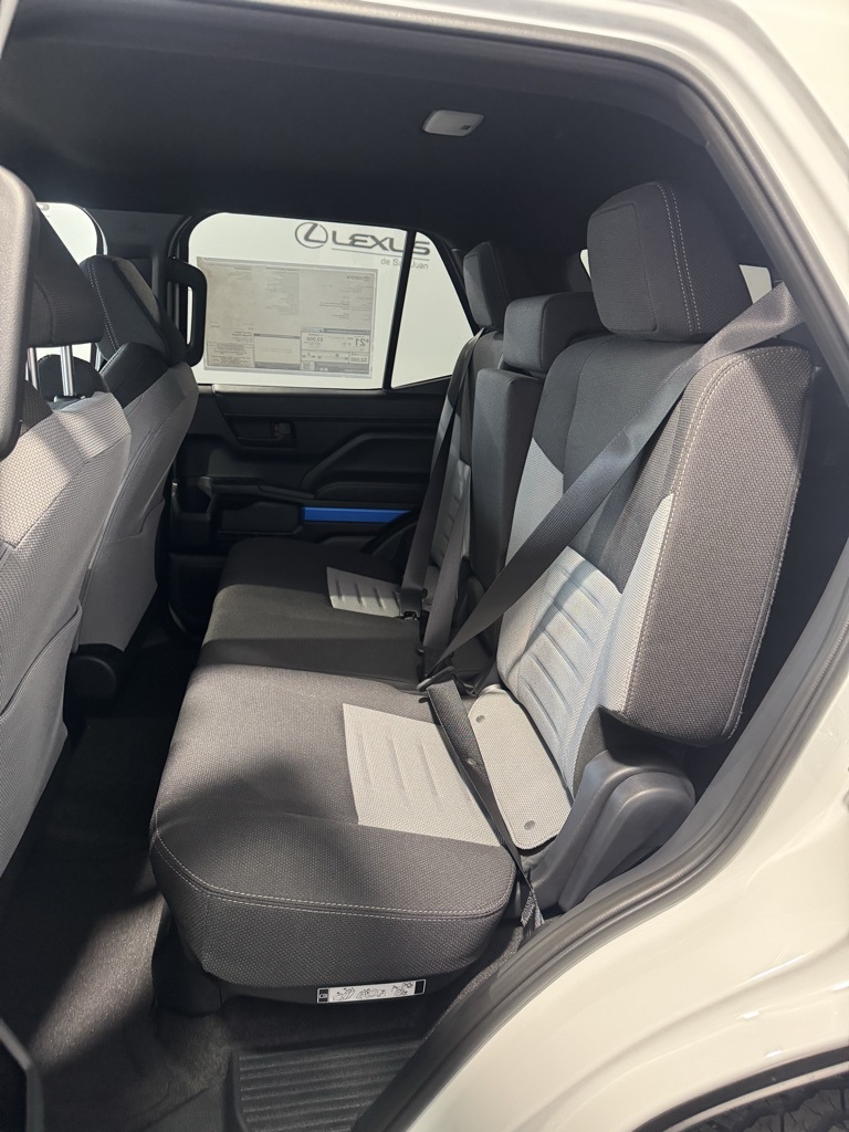 Thumbnail: 2025 Toyota 4Runner - 25