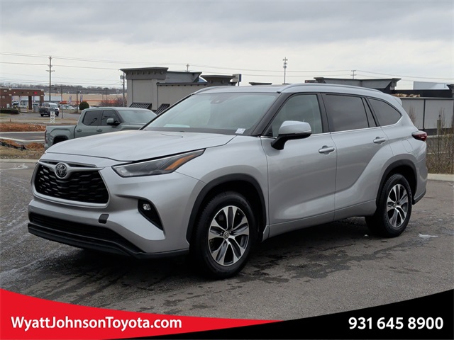 2024 Toyota Highlander XLE FWD